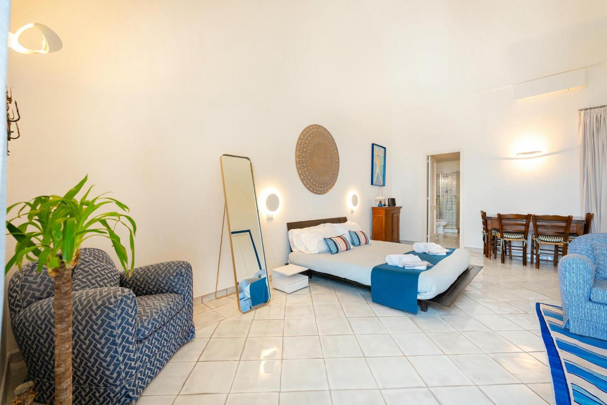 Suite Palazzo Capri - Seaview Екстер'єр фото
