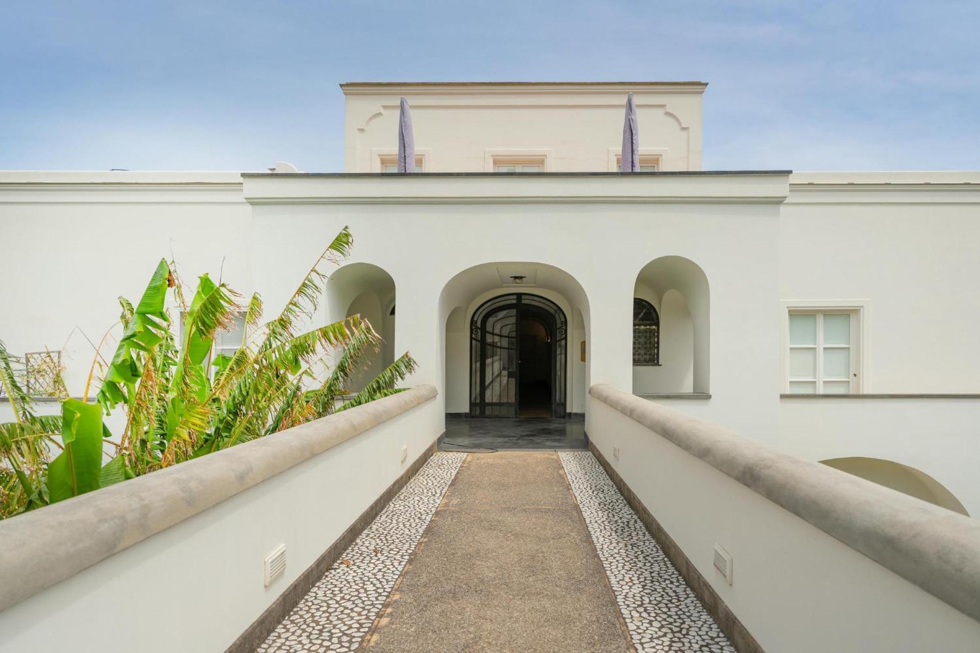 Suite Palazzo Capri - Seaview Екстер'єр фото